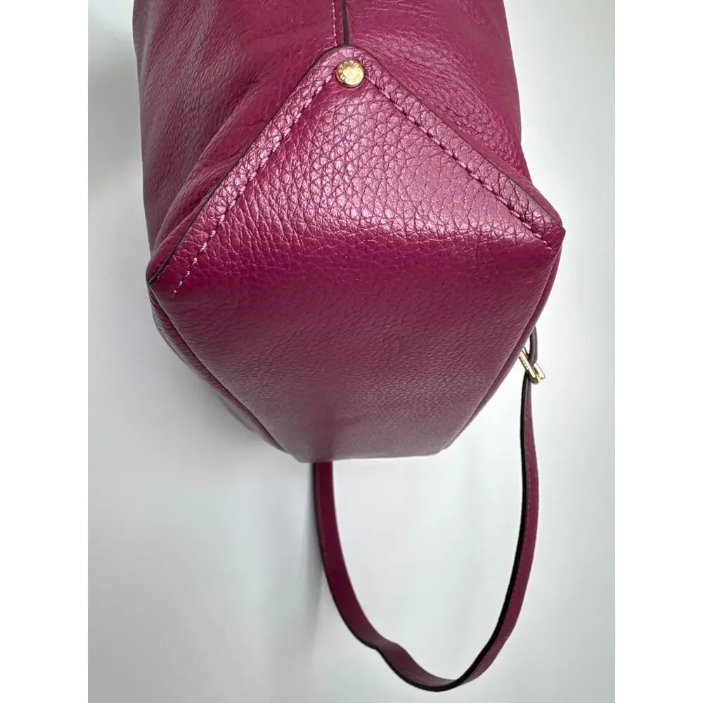 Coach Abby duffle berry Pebbled Leather Shoulder Bag F31507 like NEW